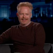 VIDEO: Jesse Tyler Ferguson Talks About MODERN FAMILY Friends Meeting His Baby