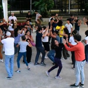 Festival De Capoeira Reúne Baile, Música Y Acrobacias En El Teatro De La Danza…