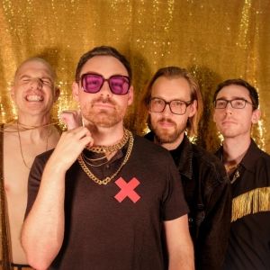 Dutch Tulips Share New Single 'Gold Chain'