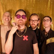 Dutch Tulips Share New Single 'Gold Chain'