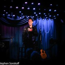 Photos: Anthony Nunziata’s Holiday Concert Plays the Laurie Beechman Theatre