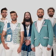 Dimensión Vocal lleva CON LA BOCA ABIERTA a Viena