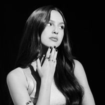 Olivia Rodrigo to Make SATURDAY NIGHT LIVE Hosting Debut in May