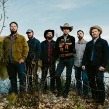 Turnpike Troubadours Share New 3-Song Live Performance