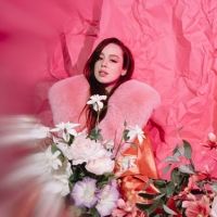 Lily Kershaw Shares Single, Co-Written with Emma Roberts Video
