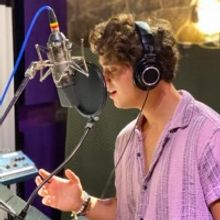 Antonio Cipriano Sings Philip David Stern's 'Falling'