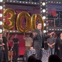 Video: A BEAUTIFUL NOISE Cast Celebrates 300 Performances on Broadway