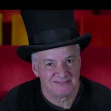 Video: Andrew May Takes On A CHRISTMAS CAROL at Guthrie Theater