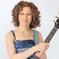 Children's Musician Laurie Berkner's New Single Teaches About Money
