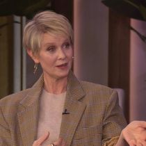 Video: Cynthia Nixon Praises MARJORIE PRIME Co-Star June Squibb on LIVE