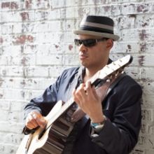 Raul Midon Will Perform at Alberta Bair Theater Next Month