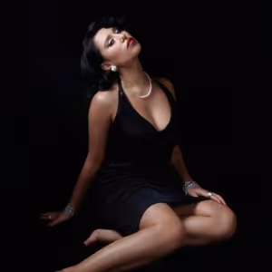 Review: RAYE: THIS TOUR MAY CONTAIN NEW MUSIC at State Theatre Minneapolis