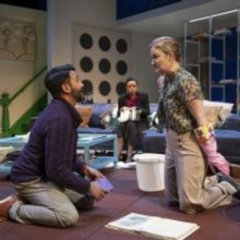 Review: GOD OF CARNAGE Delivers Dark Comedy at MILWAUKEE REPERTORY THEATER