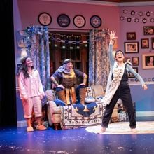 Review: A HANUKKAH CAROL, OR GELT TRIP! THE MUSICAL at Round House Theatre