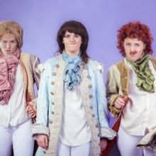 Melbourne Fringe Best Comedy Winners THE TRAVELLING SISTERS Return With A Brand New S