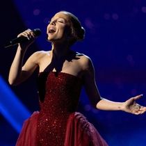 Ariana Grande Sings Broadway: A Roundup of Musical Theater Covers