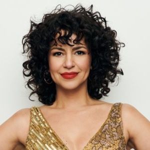 Review: LIT! A FESTIVE HOLIDAY MIX STARRING BROADWAY STAR MANDY GONZALEZ at Sheldon Theatre