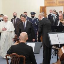 BWW Feature: Maestro Yiannis Hadjiloizou & the Cyprus National Symphony Welcome Pope 