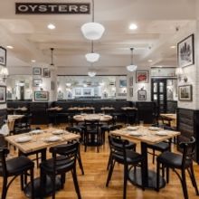 Review: MERMAID OYSTER BAR MIDTOWN for Impressive Meals and Spirited Happy Hours