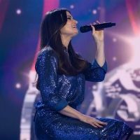 VIDEO: Idina Menzel Performs New Christmas Song 'At This Table' on TODAY Video