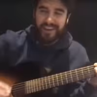 VIDEO: Darren Criss Performs Acoustic "Being Alive" For THE ROSIE O'DONNELL SHOW…
