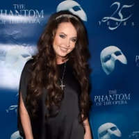 Andrew Lloyd Webber Will Join Sarah Brightman for Livestreamed Christmas Concert