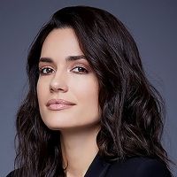 Torrey DeVitto to Appear as Special Guest on PRETTY LITTLE WINE MOMS Podcast