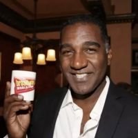 Wake Up With BWW 11/3: The Actors Fund Gala Raises $1.1 Million, and More!