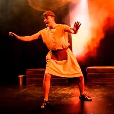 EDINBURGH 2026: Review: BURNING DOWN THE HORSE, Underbelly Bristo Square