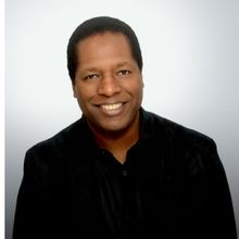 Leslie Odom, Jr. To Moderate Wren T. Brown's First Book Signing