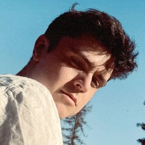 Love,Shaun Makes Stunning Debut With 'The Rush'
