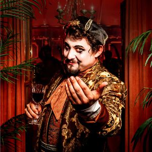 The Lost Estate Will Open CHAT NOIR!