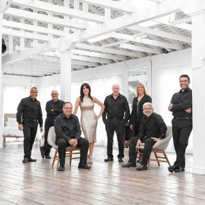 TOP OF THE WORLD – A CARPENTERS CHRISTMAS SHOW Comes to The Newton Theatre in Dec