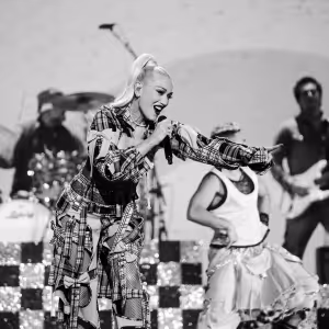 Photos: Gwen Stefani, Doja Cat, & More at The 2024 iHeartRadio Music Festival