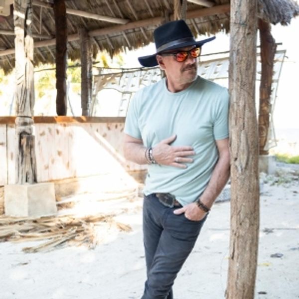 Phil Vassar Celebrates 25 Years of Hits with '25 Years of Paradise' Tour Photo