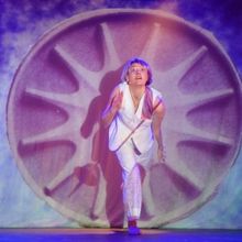 AN AMBIVALENT WOMAN OF 37 Comes to OZ Arts