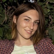 VIDEO: Naomi Alligator Shares Video for New Single 'Blue for You'