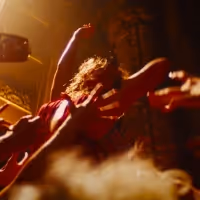 VIDEO: Margot Robbie, Jean Smart & More Star in BABYLON Film Trailer Video
