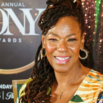 Video: Kecia Lewis Is Fulfilling a Childhood Dream in HELL'S KITCHEN