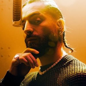 Video: Maluma Releases Vevo CTRL Performances of 'Balance' & 'Los Polvos'