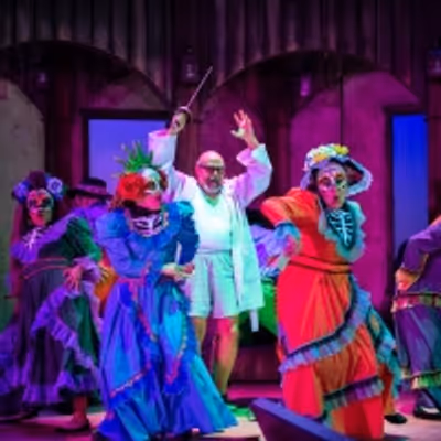 BWW Review: QUIXOTE NUEVO at Round House Theatre