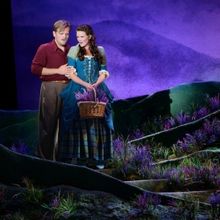 Review: BRIGADOON at Village Theatre