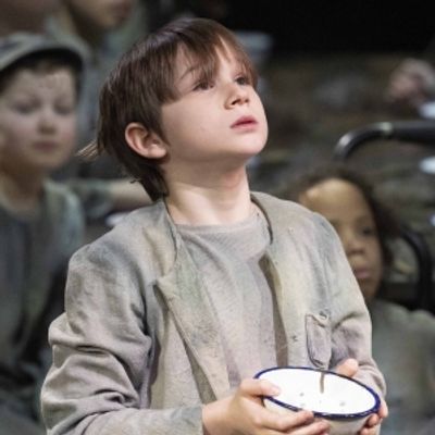 Video/Photos: First Look At OLIVER! At Leeds Playhouse