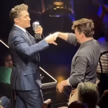 Video: Matthew Morrison Dances With GLEE Co-Star Kevin McHale at JUST IN TIME
