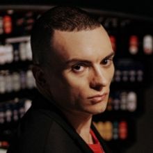 Organist Cameron Carpenter Releases First Decca Gold Album