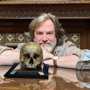 Interview: 'It's Theatre in Miniature': Greg Doran on His Revival of Shakespeare's…