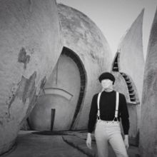 Jonathan Bree's 'Waiting On The Moment' Music Video Out Now