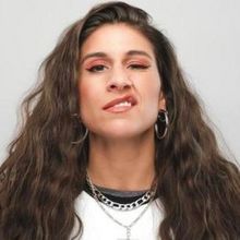 EDINBURGH 2023: Review: LOUISE YOUNG: FERAL, Pleasance Courtyard