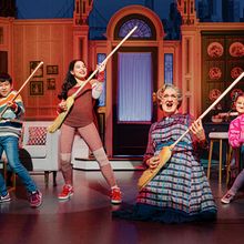 One Last Bow: MRS. DOUBTFIRE Takes Her Leave in Germany