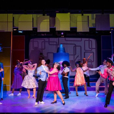 Review: HAIRSPRAY at New Village Arts